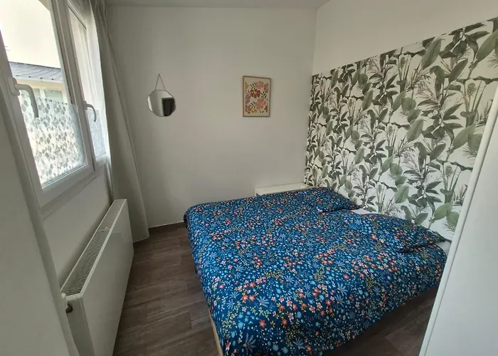 V17 Evalley, Proche Grands Axes Ideal Pro Apartment *